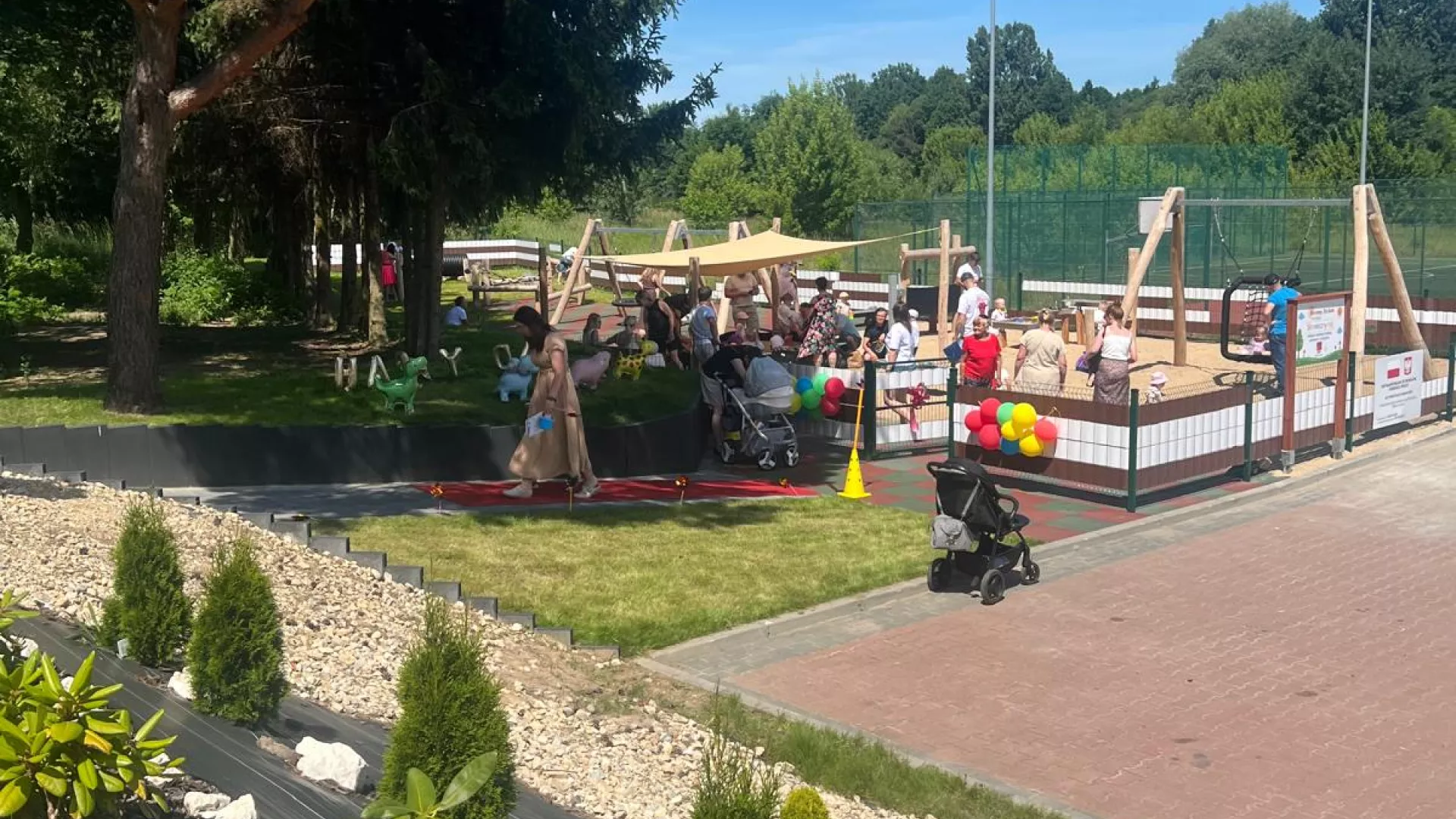 Plac zabaw dla maluchów już działa!