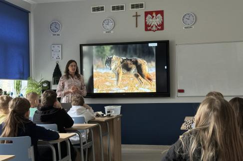 Warsztaty przyrodnicze - prezentacja o wilkach